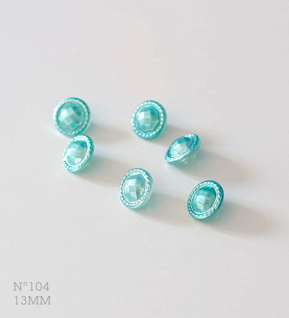 No.104 | Vintage identical glass buttons, pearlescent green-blue, 13 mm | Set of 6