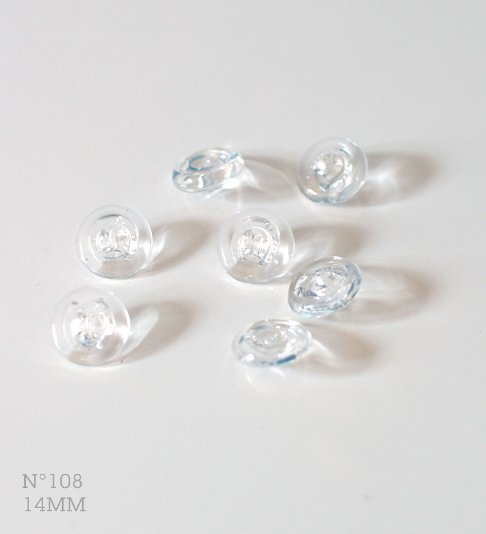 Bouton n°108, vue de face