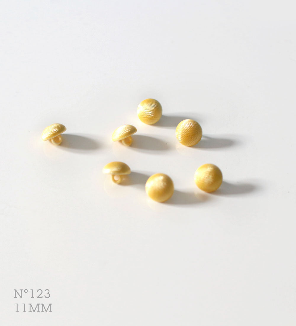 Bouton n°123, design géométrique