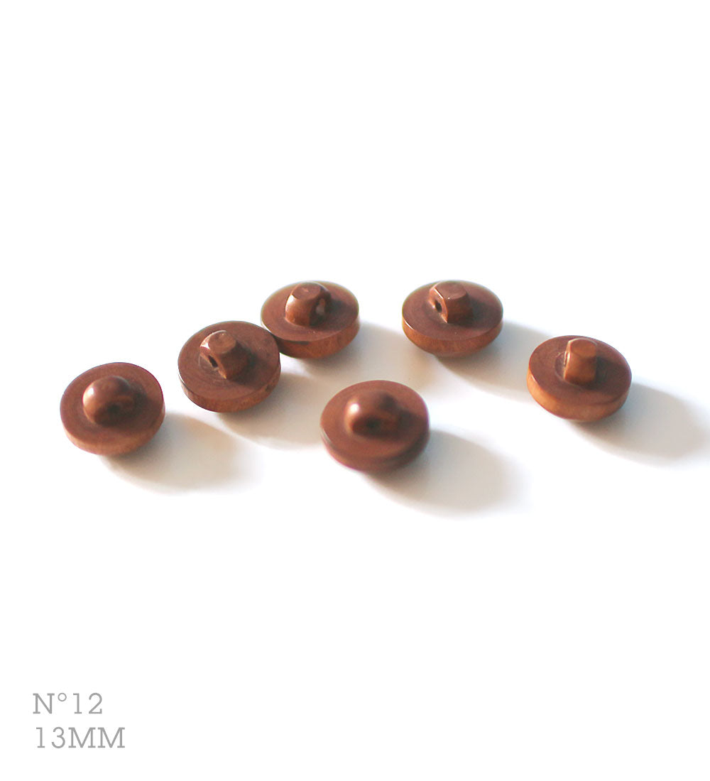 Bouton n°12, coloris neutre