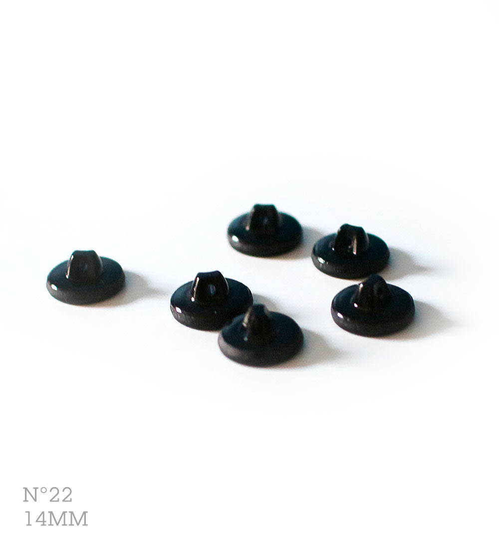 Bouton n°22, pour tricots fins