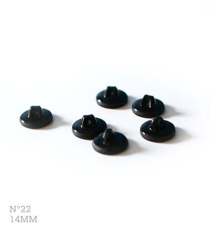 Bouton n°22, pour tricots fins