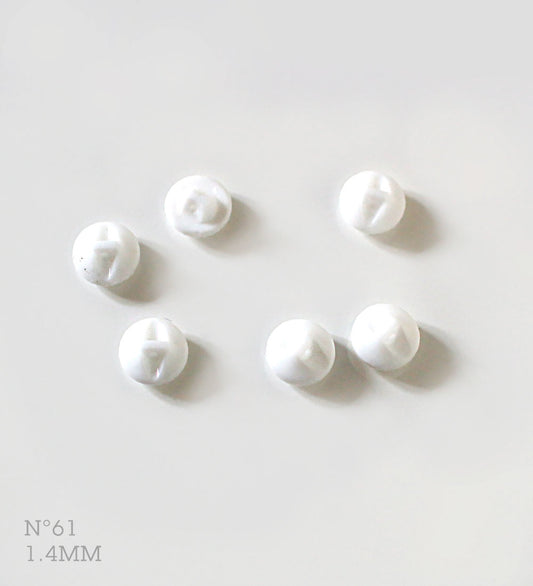 No.61 | ヴィンテージガラス同型ボタン（ホワイト） 14mm | 6個または7個セット