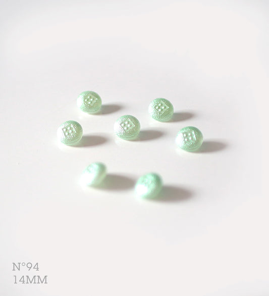 No.94 | ヴィンテージガラス同型ボタン（パールパステルミント） 14mm | 7個セット