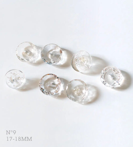 No.9 | ヴィンテージ 透明ガラスボタン各種 17-18 mm | 7個セット
