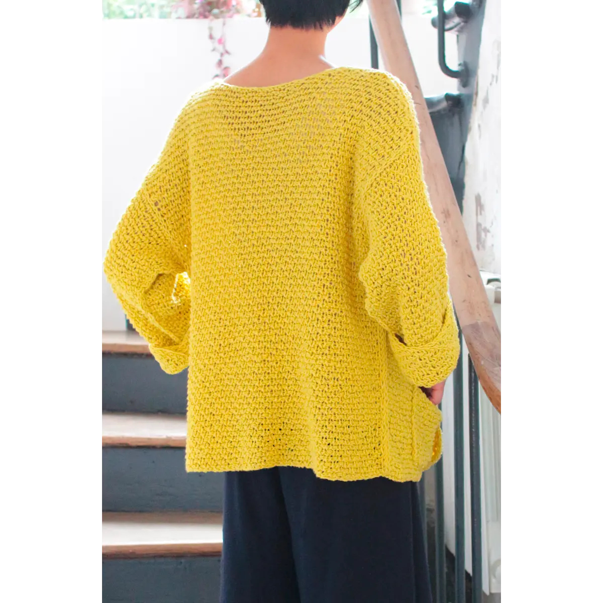 Booklet Kit No.4: Summer vest with a waffle and airy brioche stitch pattern, printed pattern + yarn + pouch