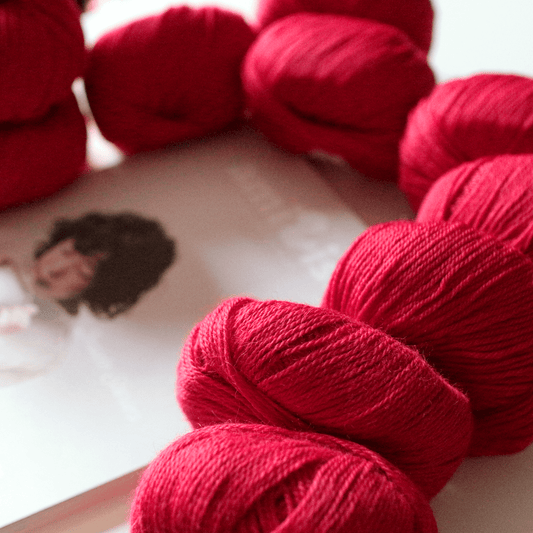 Complete Knitting Kit for the Akazukin Scarf