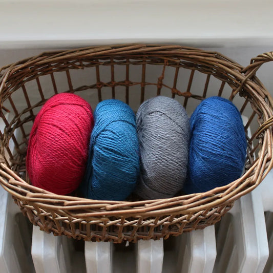 Fonty Alpaga wool, natural wool yarn ball