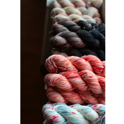 « Mirefleurs » – Sport – DK _ fine wool 手染めの中太のファインウール