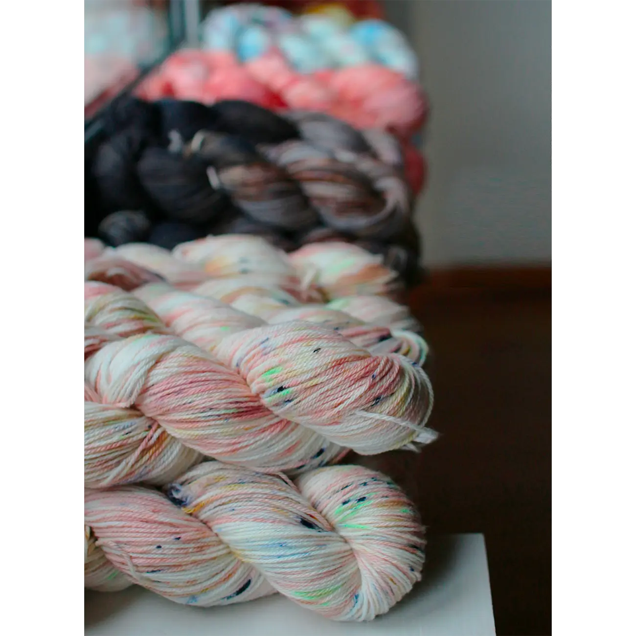 « Mirefleurs » – Sport – DK _ fine wool 手染めの中太のファインウール