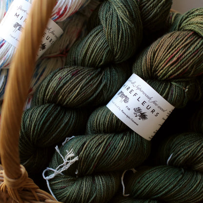 "Mirefleurs" – sport-DK – Superwash laine fine, teinte à la main