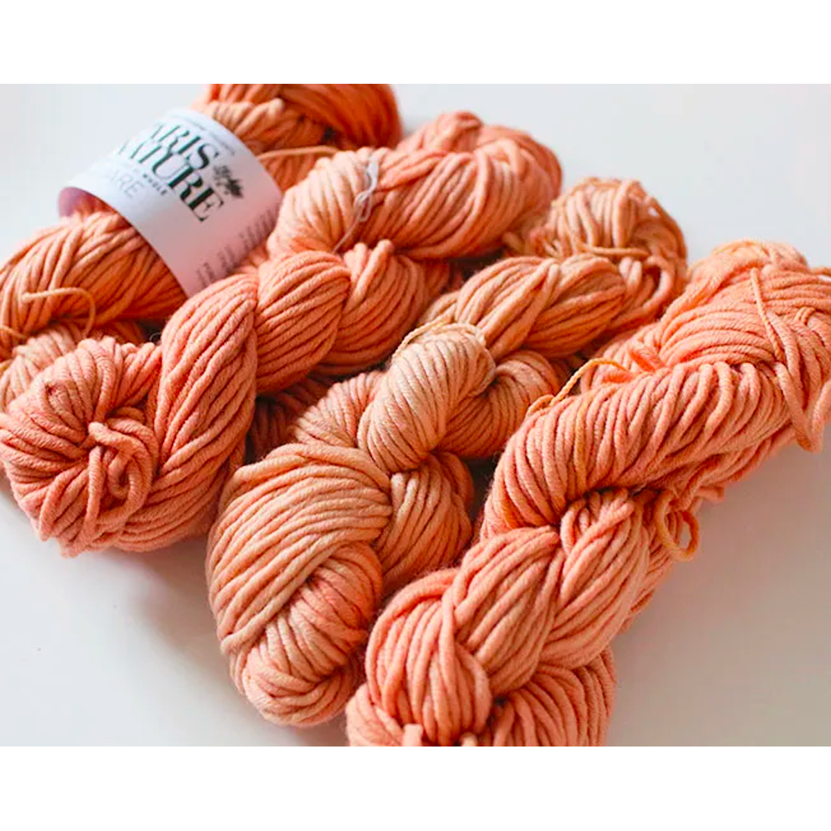 "Paris Nature" - Square (thick wool) in Superwashable vegetable dye