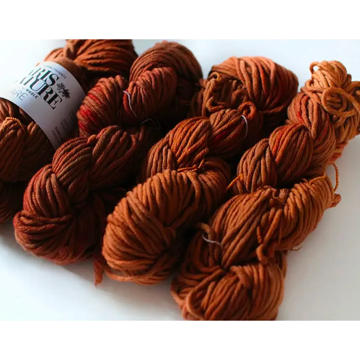 "Paris Nature" - Square (thick wool) in Superwashable vegetable dye