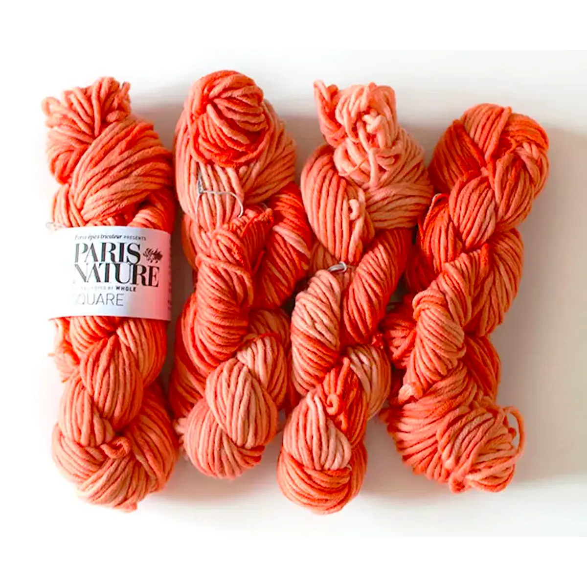 "Paris Nature" - Square (thick wool) in Superwashable vegetable dye