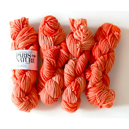 "Paris Nature" - Square (thick wool) in Superwashable vegetable dye