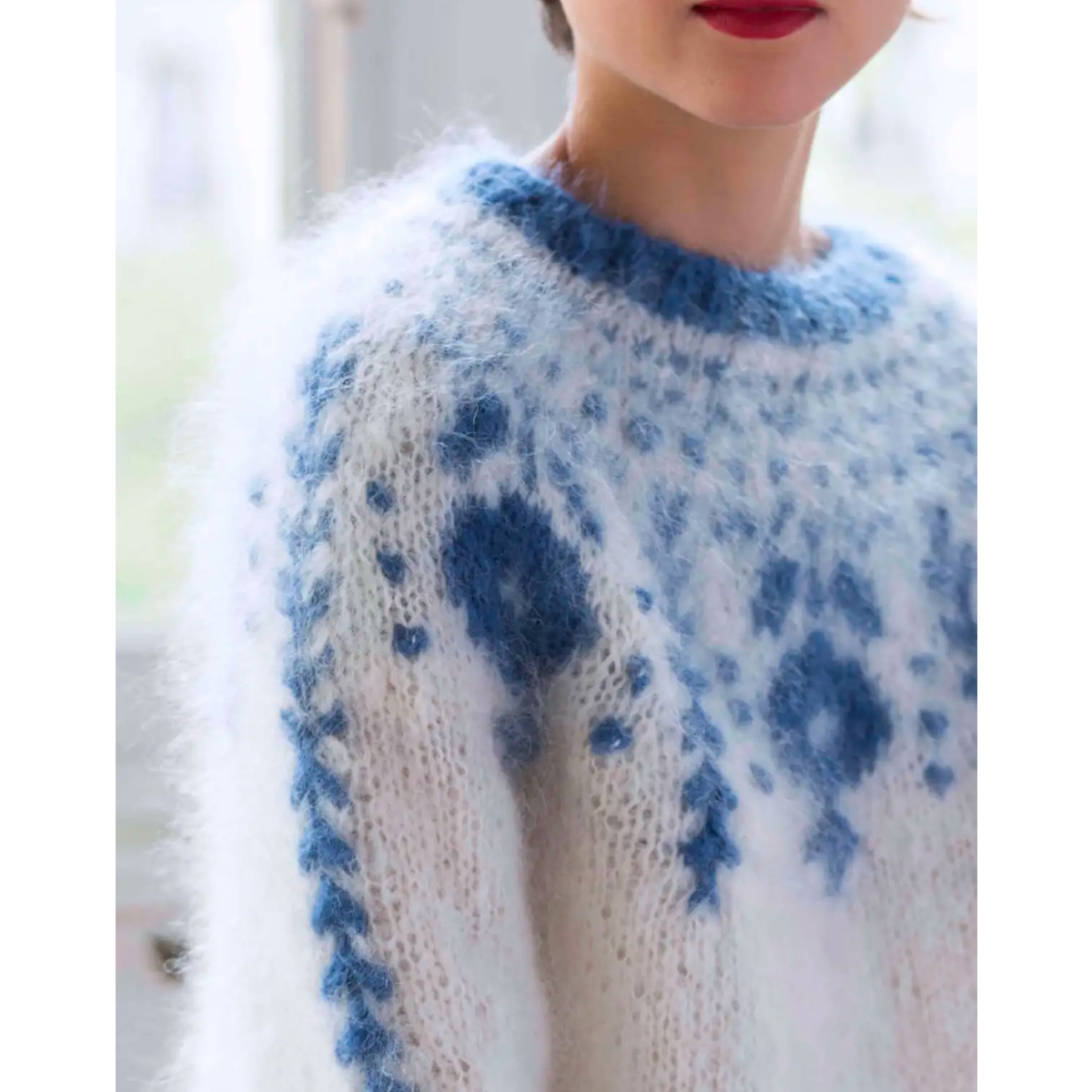 Pull Vaisselle porté, coupe confortable et moderne