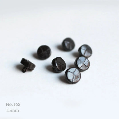 No.162 | Vintage leather buttons, 15 mm | Set of 7